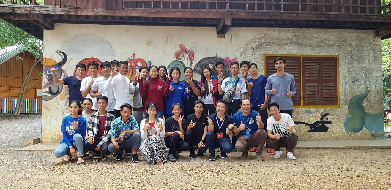 group photo at the visual and applied art school