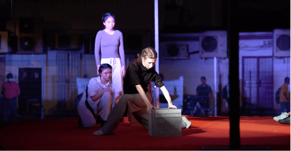 Experimental piece Liminal States performed by LASALLE’s Diploma in Dance students.