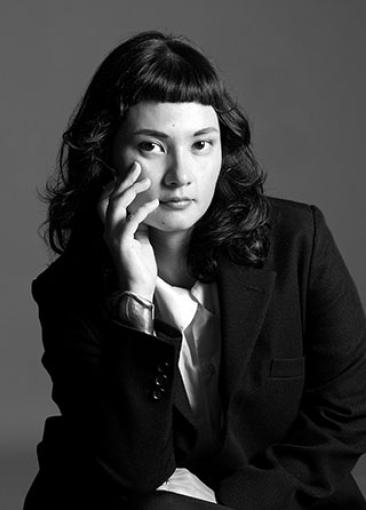 daniela-monasterios-tan