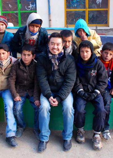 edmund-chow-with-afghan-kids_opt.jpg