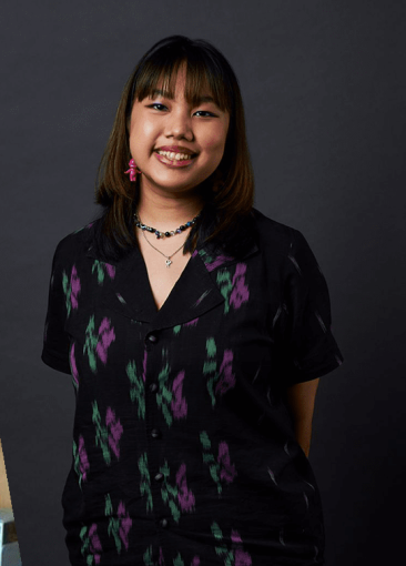 whathappensafterartschool-soci-pearl-and-isabelle