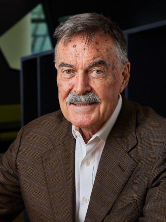 Mr Robert Micheal Tomlin